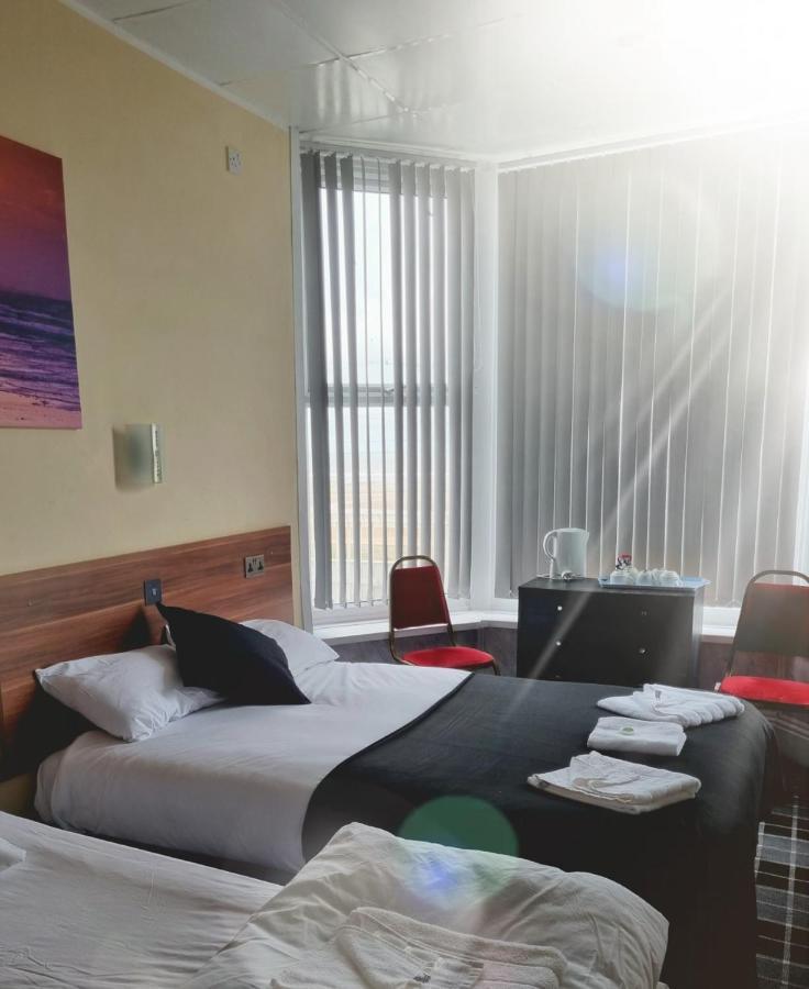 The Royal Windsor Hotel Blackpool Buitenkant foto